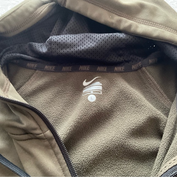 VGUC Army Green Nike Hoodie - Men’s Size Large - Picture 3 of 4